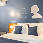 Hotel Eiffel Mademoiselle 4*