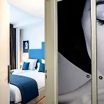 Hotel Eiffel Mademoiselle Paris