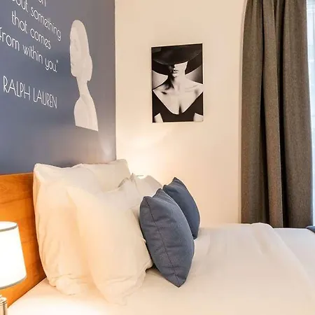 Eiffel Mademoiselle 4* Parigi